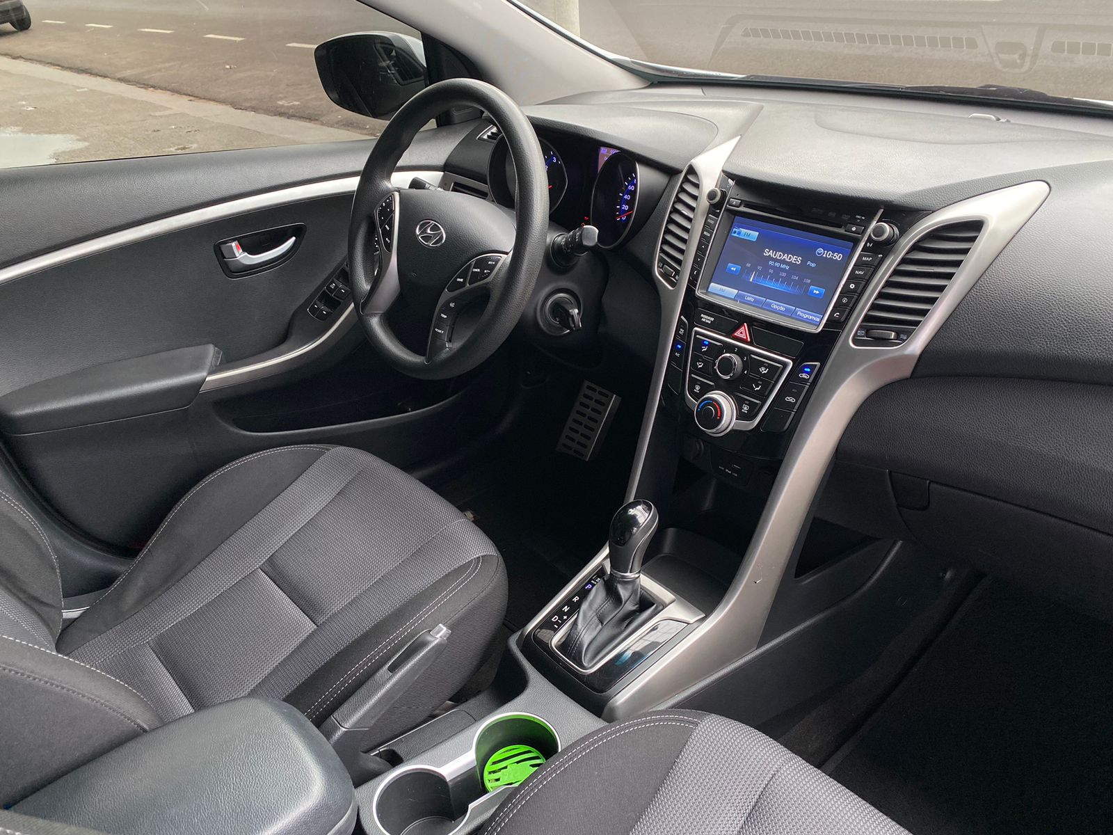 Foto 7 de Hyundai i30 1.8