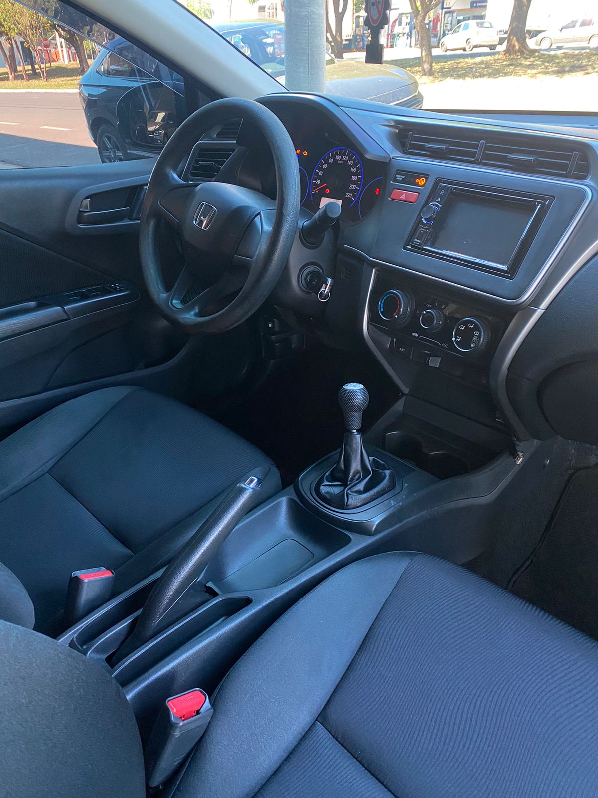 Foto 7 de Honda City DX 1.5