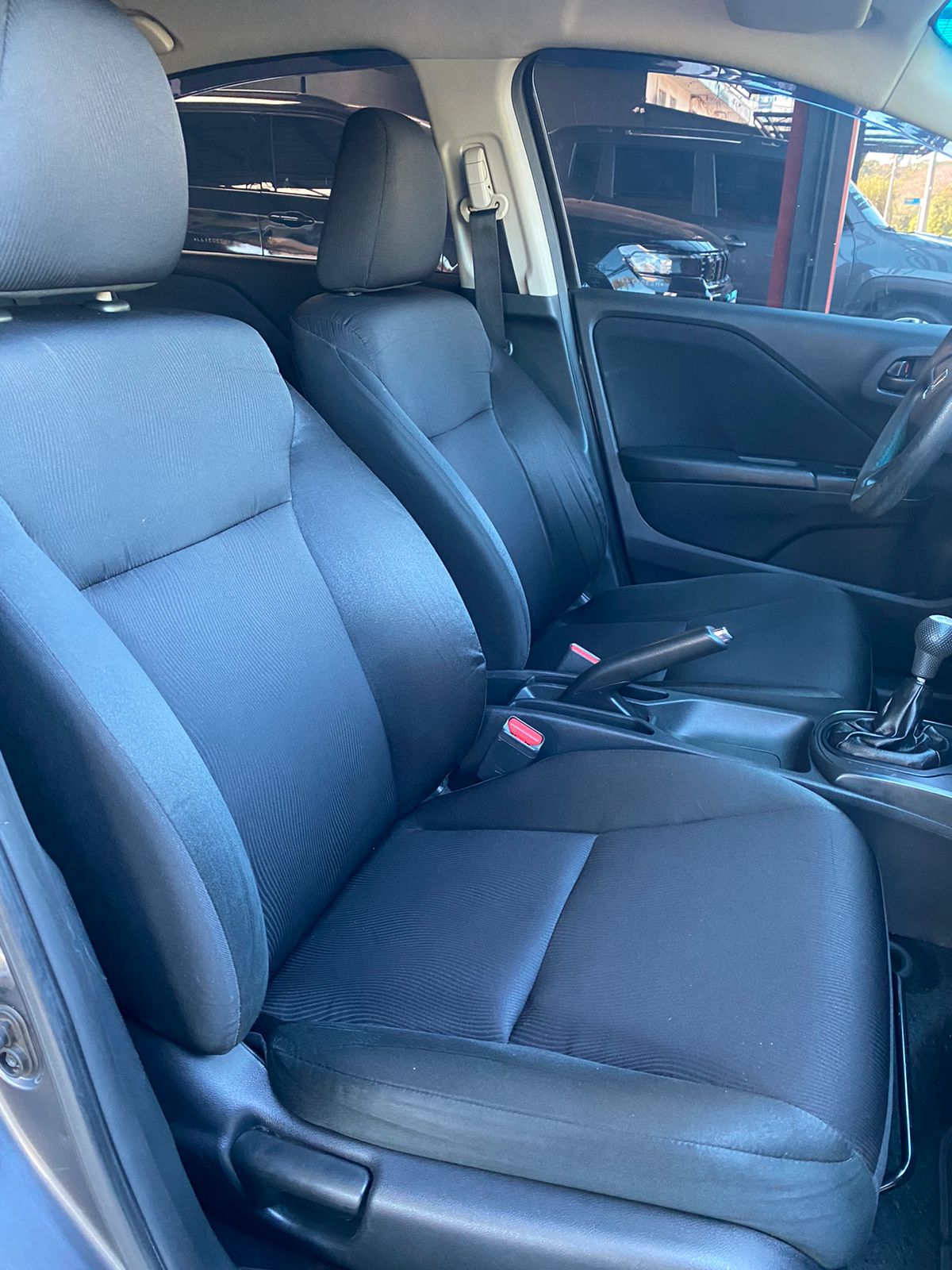 Foto 8 de Honda City DX 1.5